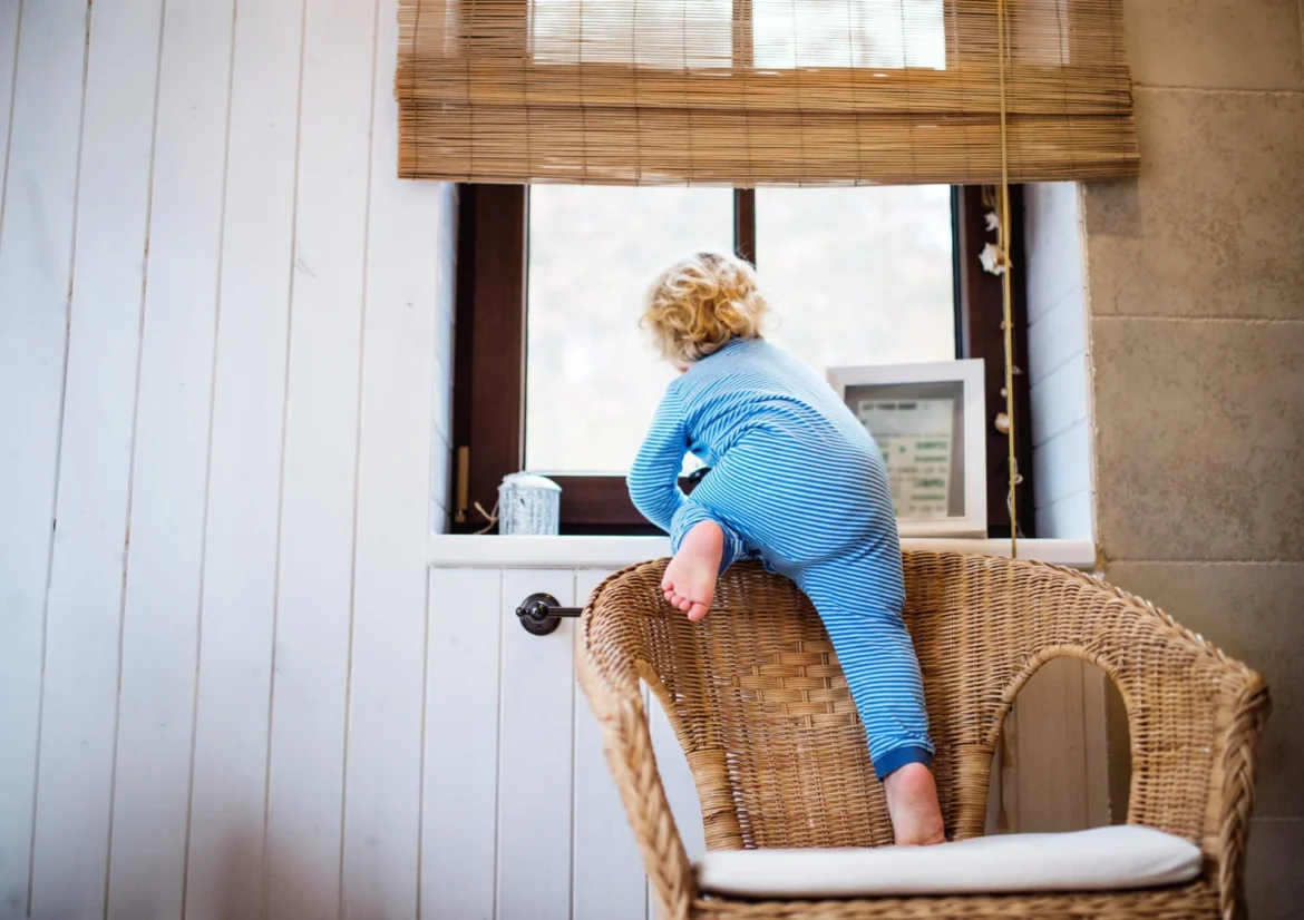 Using Impact-Resistant Windows for Optimal Child Safety at Home